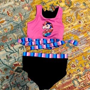 oh La la dancewear unicorn set like new